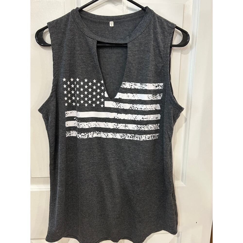 American flag distressed graphic sleeveless ring hole shirt